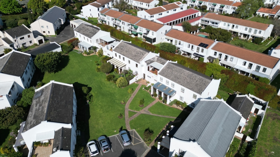 3 Bedroom Property for Sale in Roundhay Western Cape